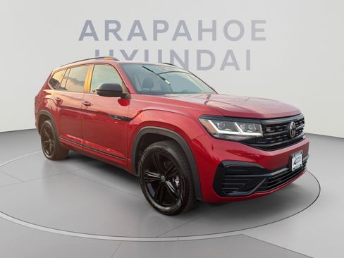 Used 2023 Volkswagen Atlas SEL R-Line AWD/4WD image 7