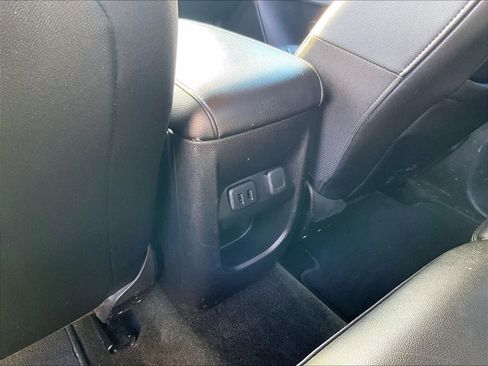 Used 2017 Chevrolet Colorado LT w/ Luxury Package, Chrome image 26