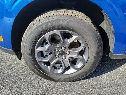 Used 2024 Ford Maverick XLT FWD image 4