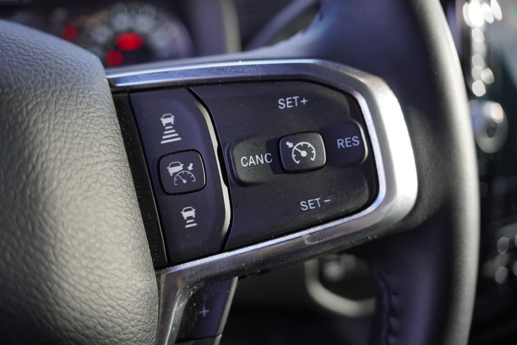 Used 2024 RAM 3500 Laramie w/ Night Edition AWD/4WD image 21