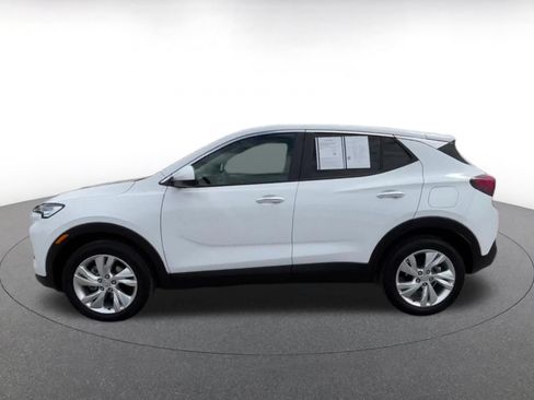 Used 2026 Buick Encore GX Preferred AWD/4WD image 8