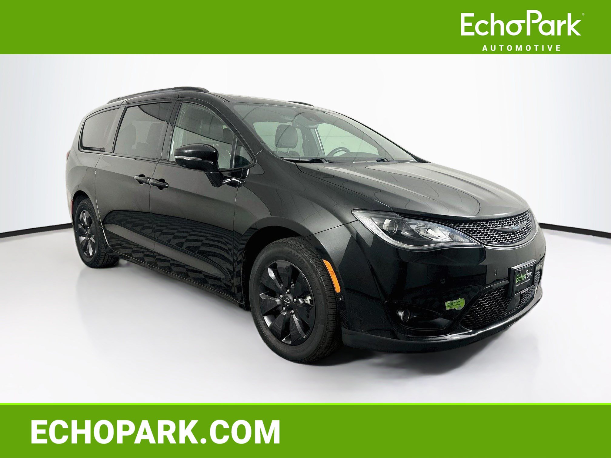 Used 2020 Chrysler Pacifica Limited w/ Advanced Safetytec Group FWD image 1
