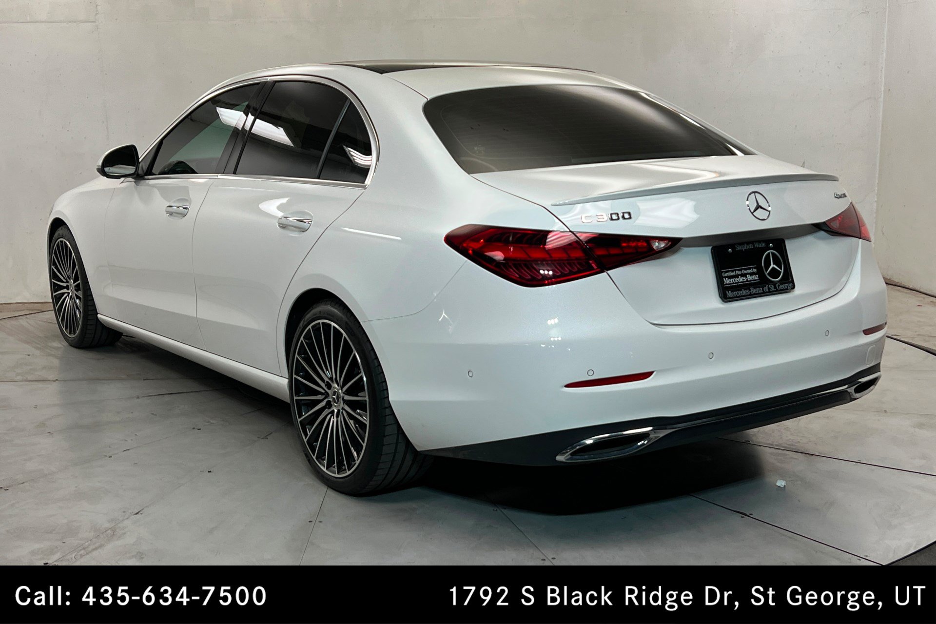Certified 2026 Mercedes-Benz C 300 4MATIC Sedan image 3