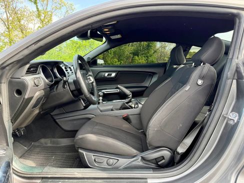 Used 2021 Ford Mustang GT w/ Black Accent Package RWD image 19