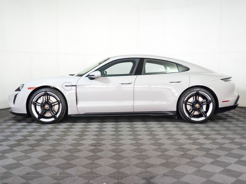 Certified 2023 Porsche Taycan GTS image 2