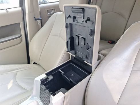 Used 2009 Mercury Mariner Premier FWD image 27