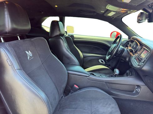 Used 2020 Dodge Challenger R/T Scat Pack RWD image 15