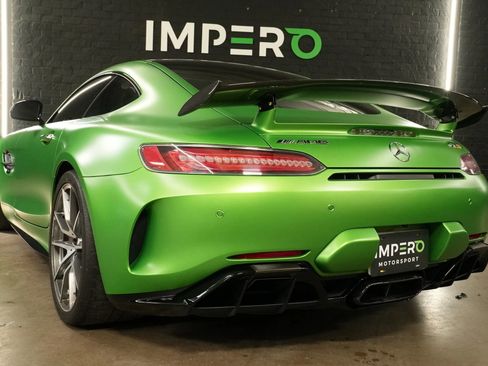 Used 2018 Mercedes-Benz AMG GT R image 12