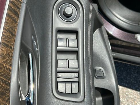 Used 2014 Buick LaCrosse Premium w/ Ultra Luxury Package FWD image 21