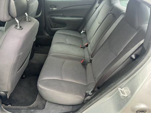 Used 2014 Chrysler 200 LX image 11