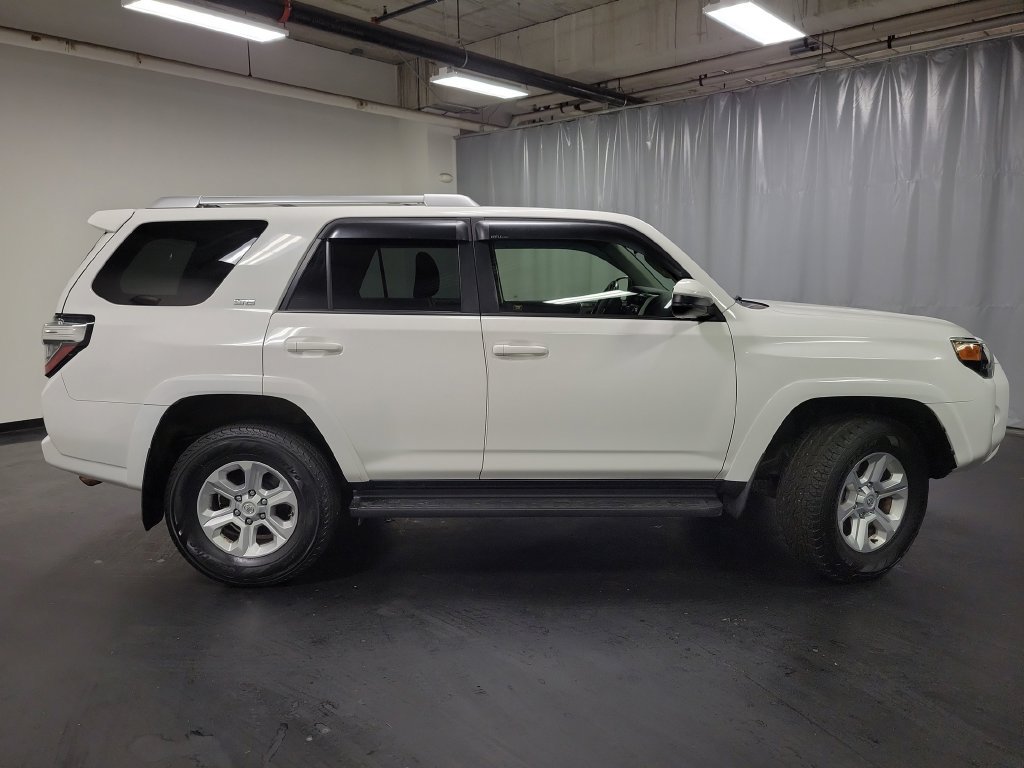 Used 2018 Toyota 4Runner SR5 w/ Wilderness Package AWD/4WD image 9