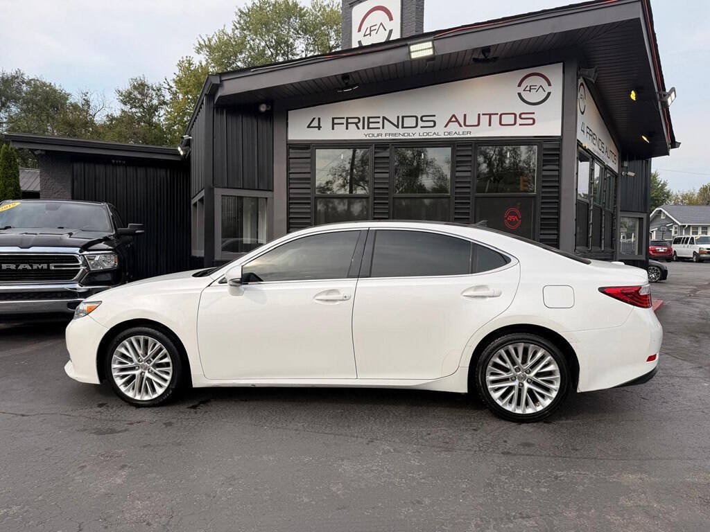 Used 2014 Lexus ES 350 w/ Ultra Luxury Package FWD image 5