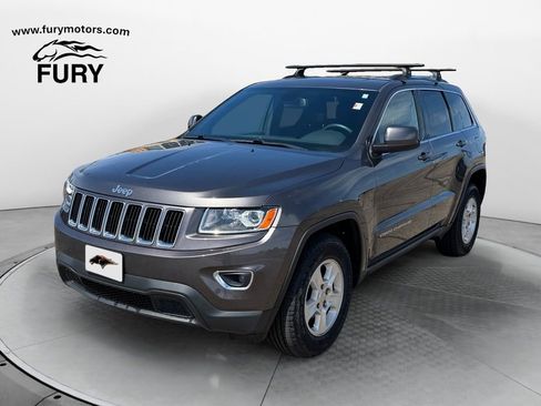 Used 2014 Jeep Grand Cherokee Laredo w/ Security & Convenience Group AWD/4WD image 7