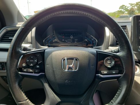 Used 2019 Honda Odyssey EX-L image 17