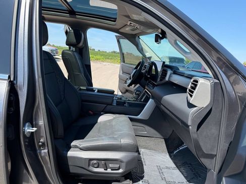 Used 2023 Toyota Tundra Limited w/ Power Package AWD/4WD image 19