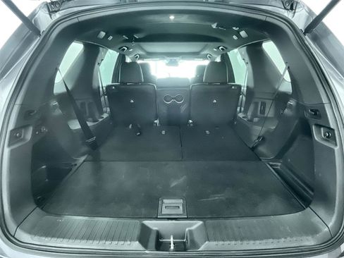 Certified 2025 Honda Pilot Black Edition image 32