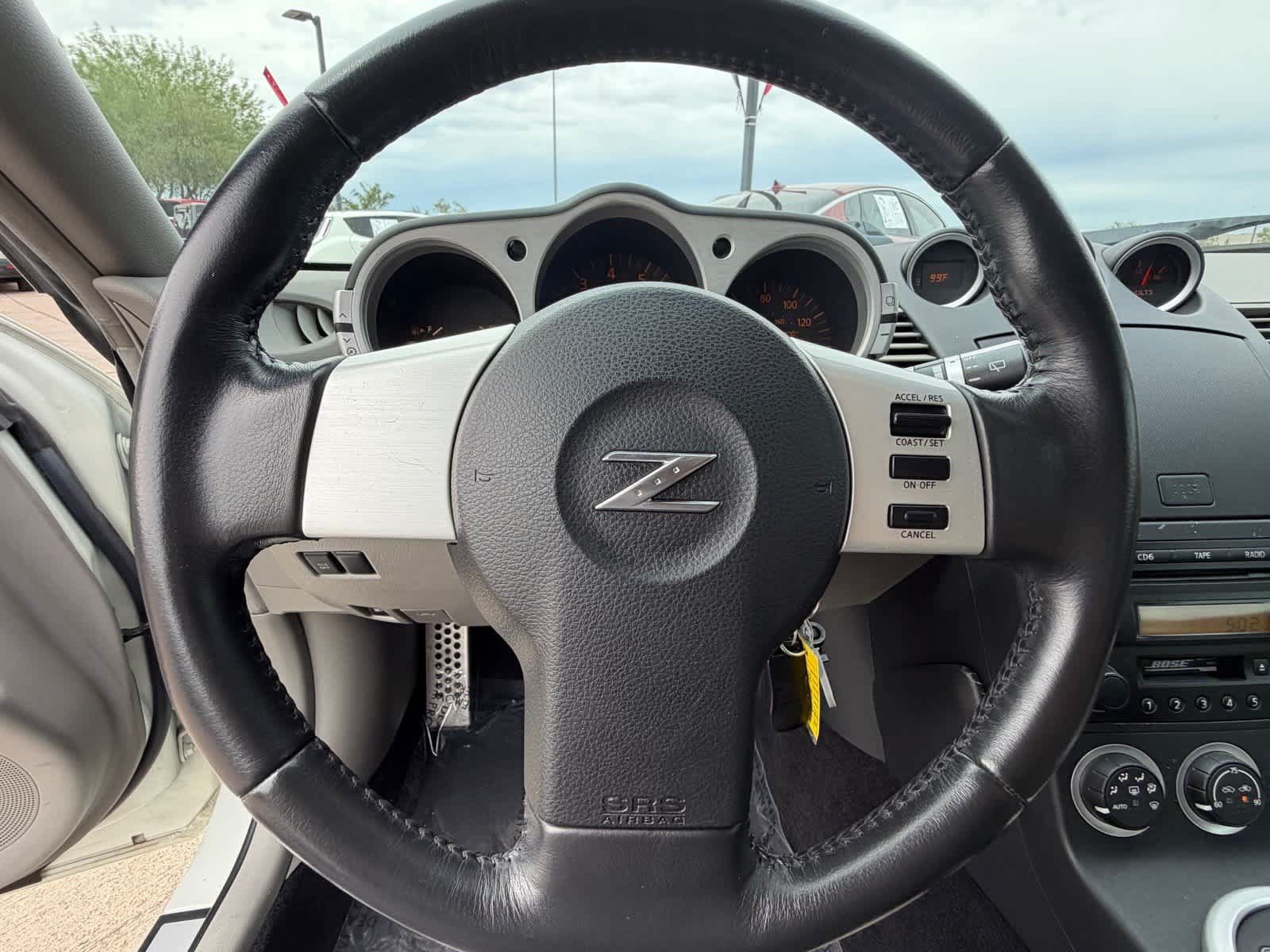 Used 2004 Nissan 350Z Touring RWD image 18