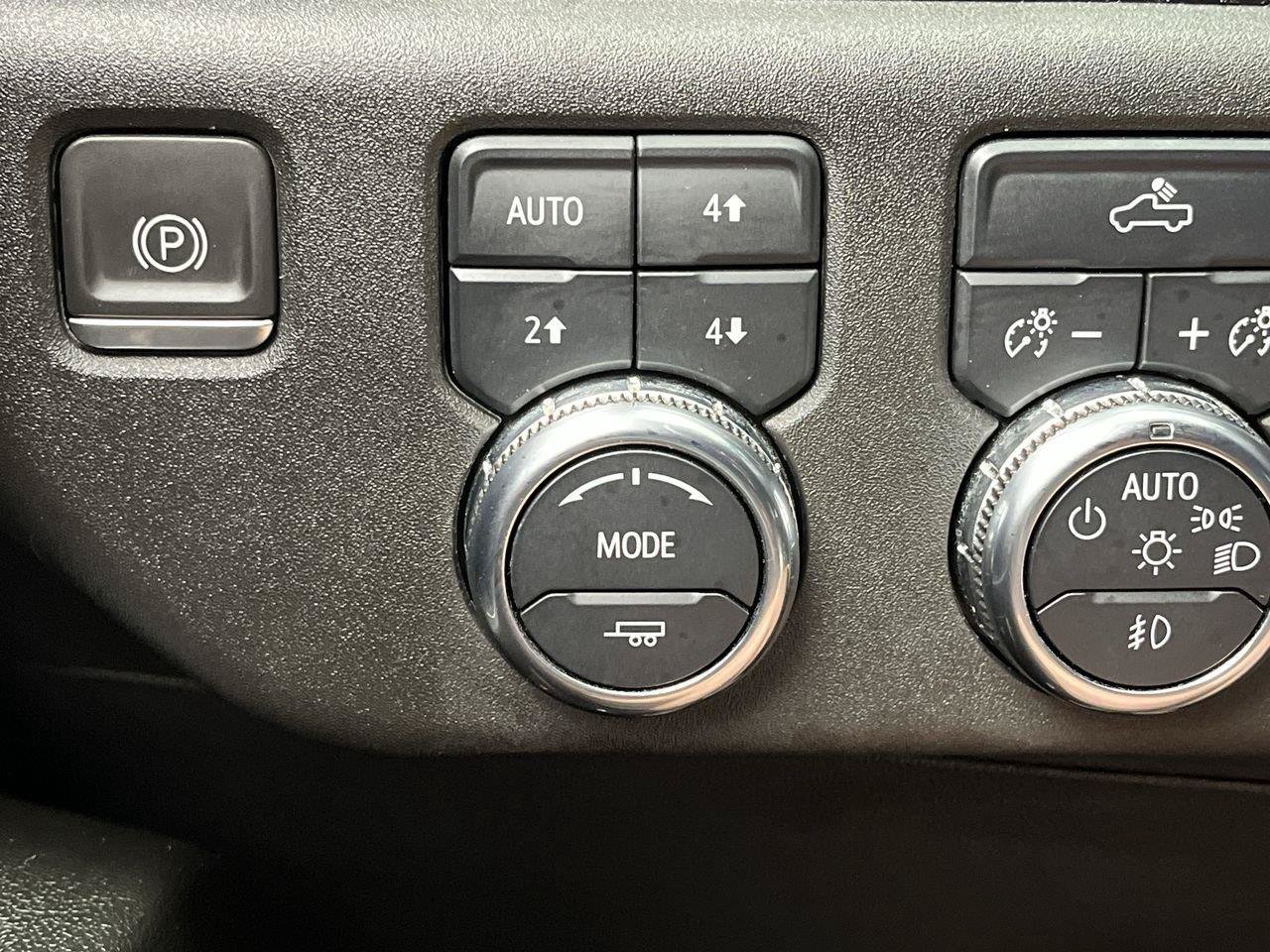 Certified 2023 GMC Sierra 1500 Elevation w/ Preferred Package AWD/4WD image 22