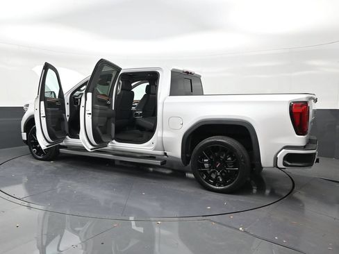 Used 2023 GMC Sierra 1500 Denali w/ Denali Carbonpro Edition AWD/4WD image 31