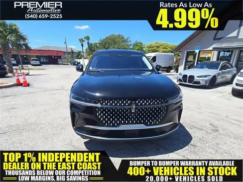 Used 2025 Lincoln Nautilus Premier AWD/4WD image 1