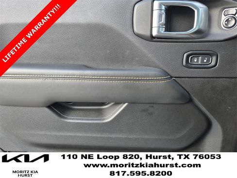 Used 2024 Jeep Wrangler Sahara w/ Technology Group image 25