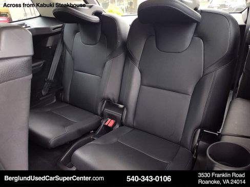 Used 2021 Volvo XC90 T6 Momentum w/ Advanced Package AWD/4WD image 14