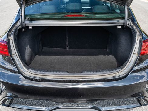 Used 2024 Kia Forte GT-Line image 15