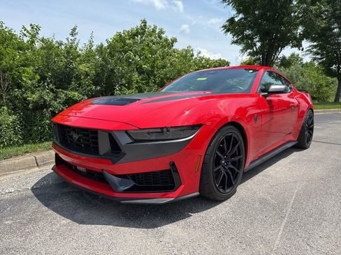 Used 2024 Ford Mustang Dark Horse RWD image 7