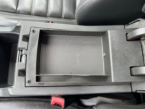 Used 2018 Ford Escape SEL w/ Ford Safe & Smart Package FWD image 26