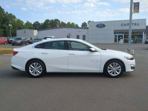 Used 2024 Chevrolet Malibu LT FWD image 14