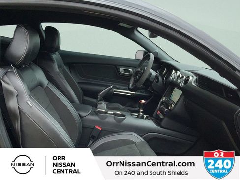 Used 2018 Ford Mustang Shelby GT350 w/ Convenience Package RWD image 9