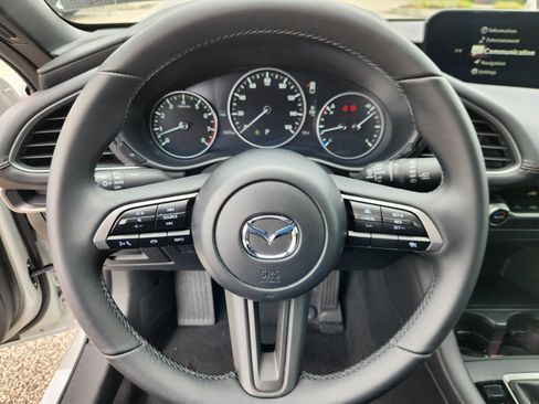 Certified 2026 MAZDA MAZDA3 s Sport FWD image 9