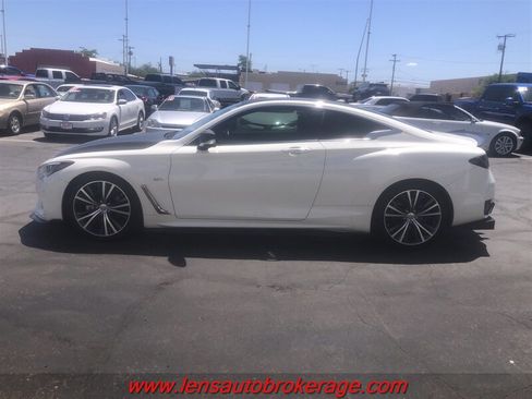 Used 2017 INFINITI Q60 3.0t w/ Premium Plus Package 3.0T RWD image 5