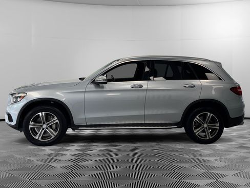 Used 2016 Mercedes-Benz GLC 300 4MATIC image 5