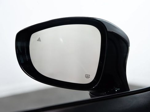 Used 2026 Chrysler Pacifica Limited w/ S Appearance Package FWD image 34