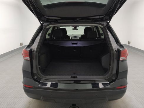 Used 2023 Chevrolet Equinox LS w/ LS Convenience Package AWD/4WD image 29