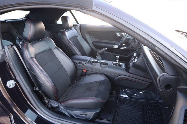 Used 2022 Ford Mustang GT Premium w/ Equipment Group 401A RWD image 22