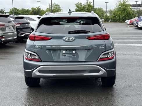 Used 2022 Hyundai Kona Limited AWD/4WD image 3