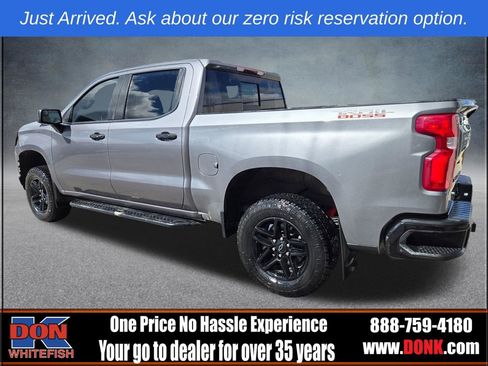 Used 2021 Chevrolet Silverado 1500 LT Trail Boss w/ Convenience Package II image 4