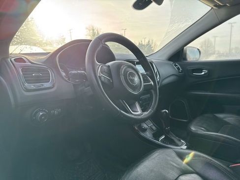 Used 2018 Jeep Compass Limited w/ Navigation Group image 6