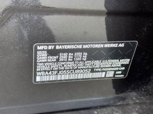 Certified 2025 BMW 530i image 37