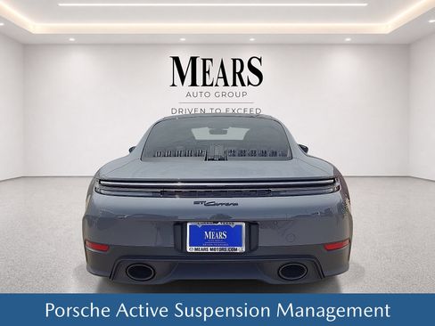 Used 2025 Porsche 911 Carrera RWD image 5