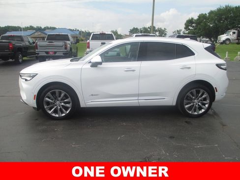 Certified 2022 Buick Envision Avenir w/ Technology Package II FWD image 10