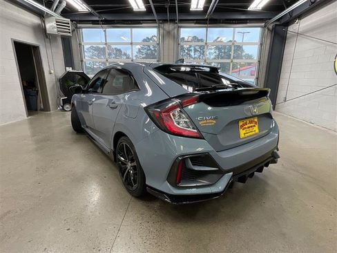 Used 2020 Honda Civic Sport image 3