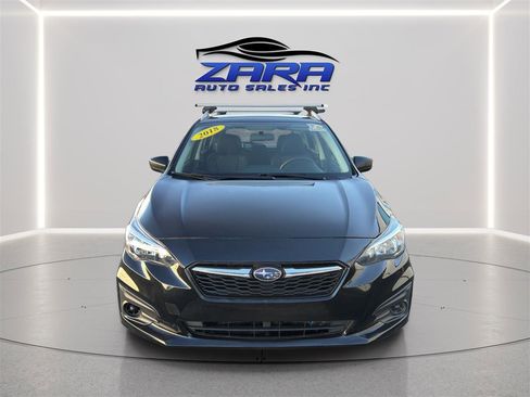 Used 2018 Subaru Impreza 2.0i Premium image 2