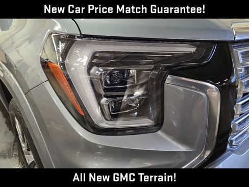 New 2026 GMC Terrain Denali w/ LPO, Floor Liner Package image 5