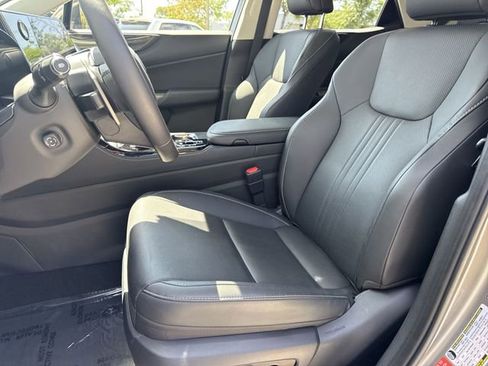 Used 2023 Lexus NX 350 AWD image 11