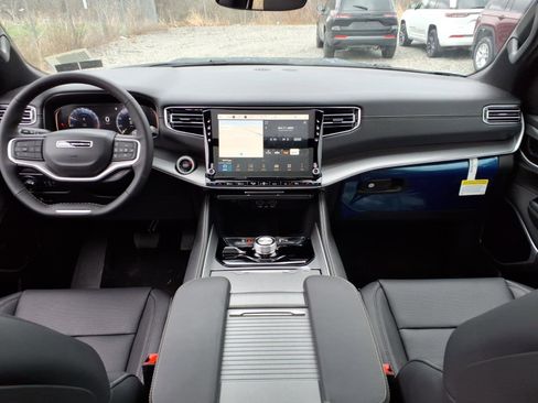 New 2026 Jeep Grand Wagoneer Limited AWD/4WD image 6