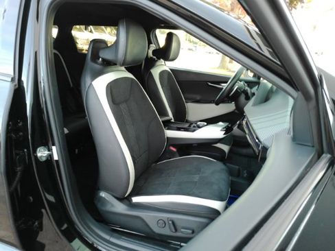 Used 2023 Kia EV6 GT-Line w/ GT-Line Suede Seat Package image 24