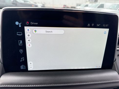 Used 2023 Chevrolet Suburban LT image 18